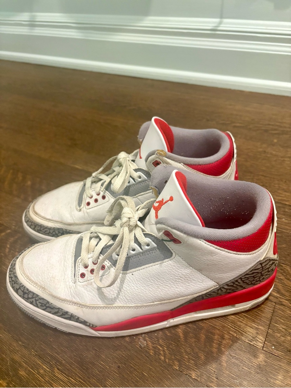 Air Jordan 3 Retro Fire Red 2022 Men’s Size 11.5 Nike Air Sneakers